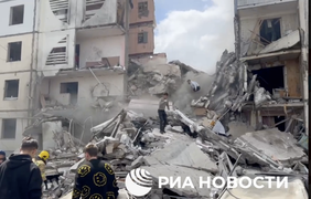 У російському Бєлгороді внаслідок влучання снаряда зруйновано багатоповерхівку