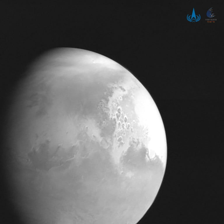 Марс с расстояния в миллион километров от поверхности