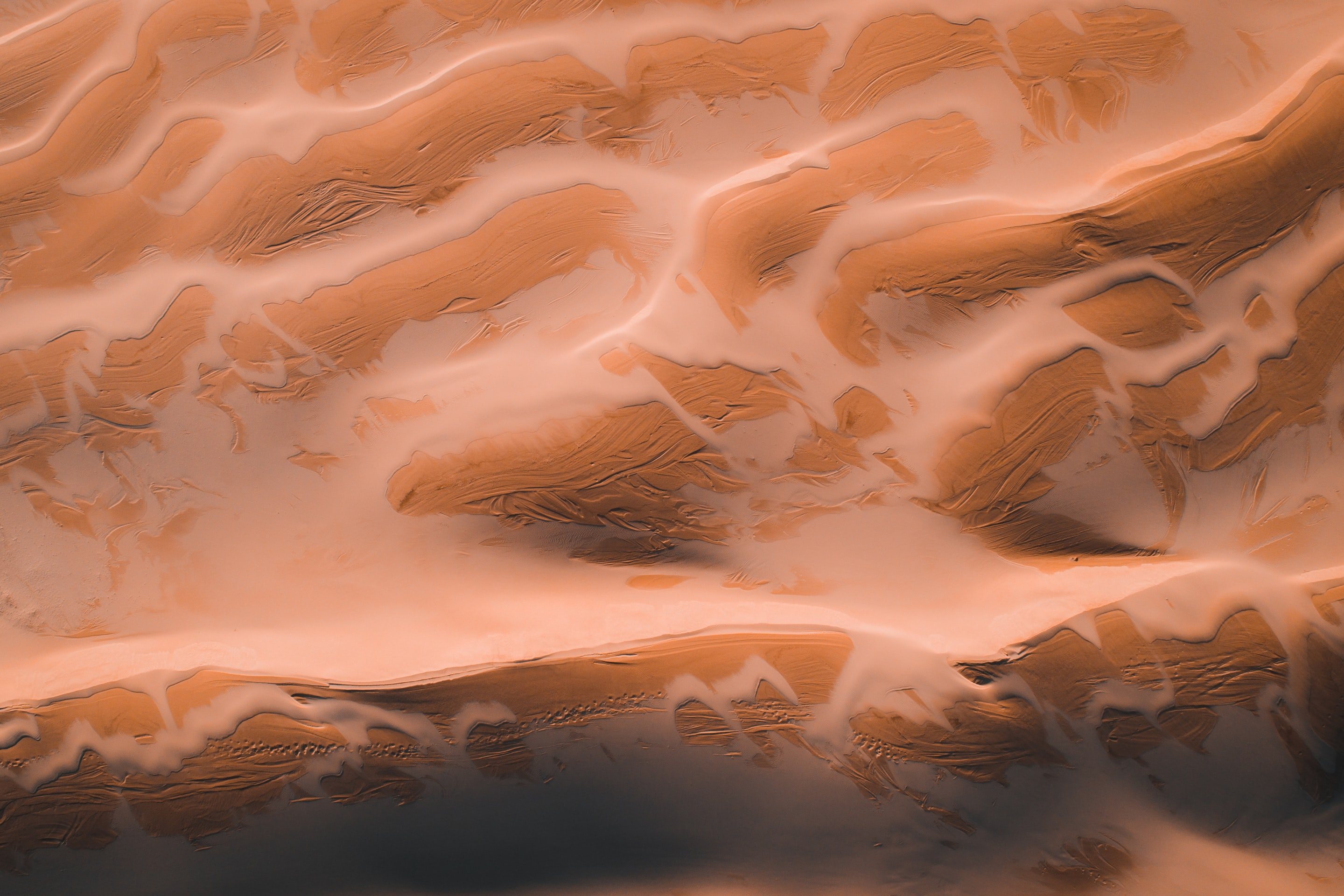 Вода на Марсе существует только в виде льда