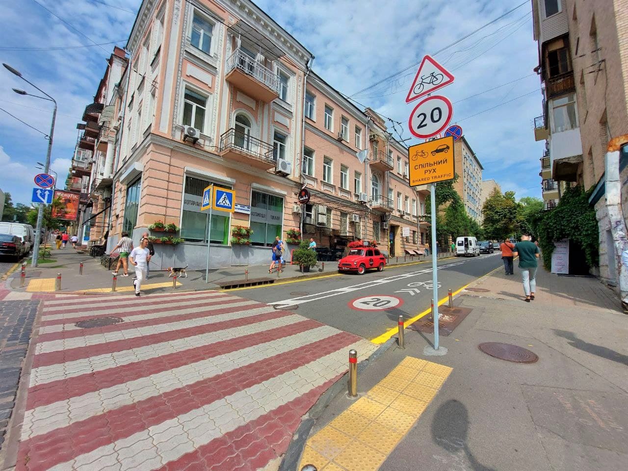 В Киеве велосипеды приравняют к мотоциклам