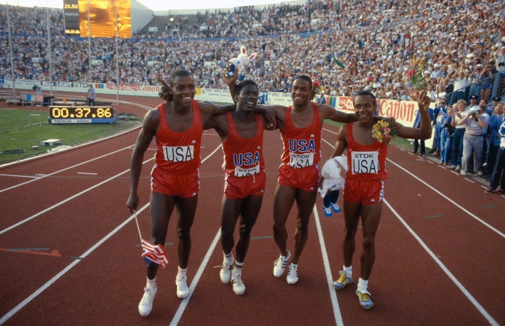 Эмммит Кинг (второй слева) в составе сборной США на чемпионате мира в Хельсинки (1983)