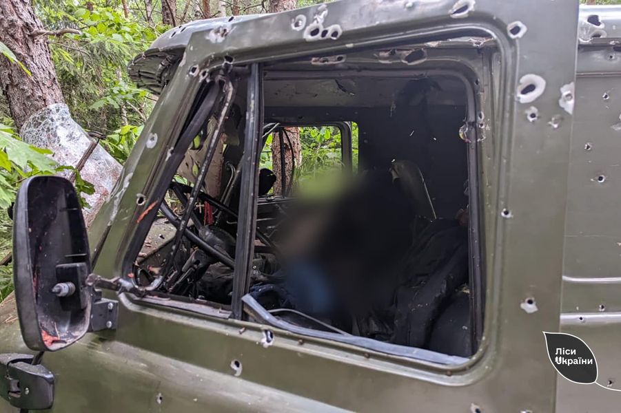 На Сумщині окупанти обстріляли УАЗ, в якому було шестеро лісівників, усі загинули