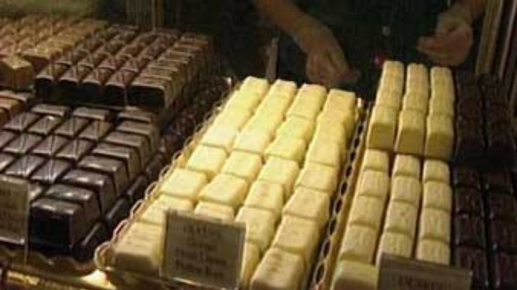 "Шторк" изымает из продажи зараженный шоколад