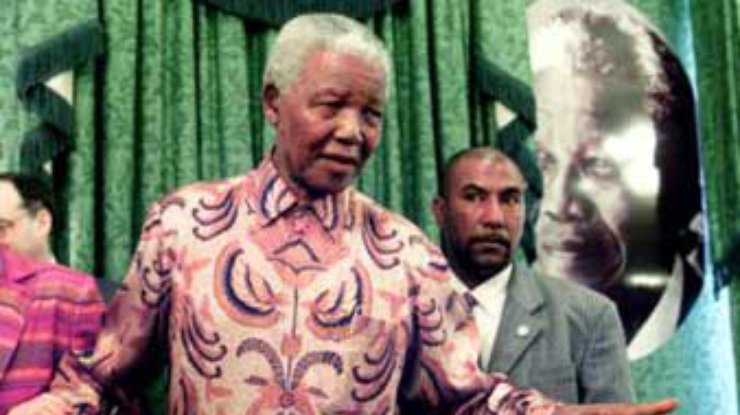 Нельсон Мандела излечился от рака