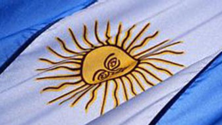 Аргентина закрывает 21 посольство и 13 консульств