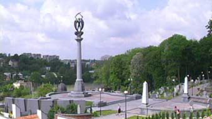Спор окончен! 21 мая будет открыт польский мемориал на Лычаковском кладбище