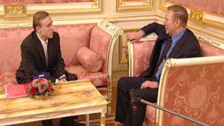 13 марта Леонид Кучма встречался с Русланом Пономаревым