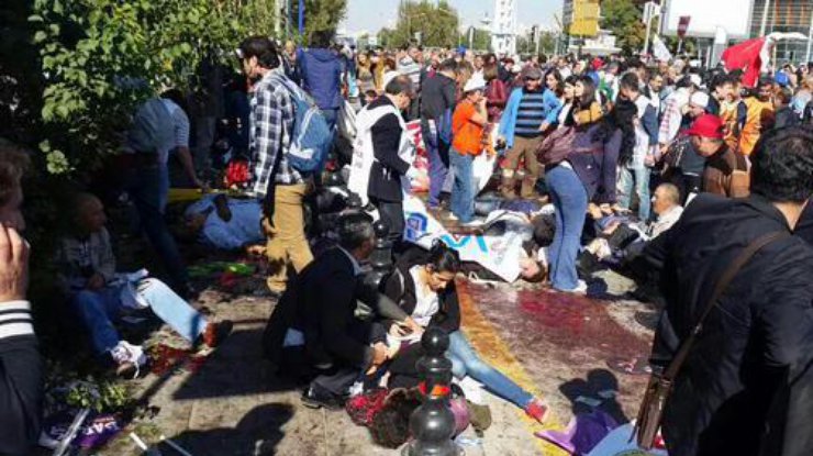 Число погибших в Анкаре возросло до 86 человек
