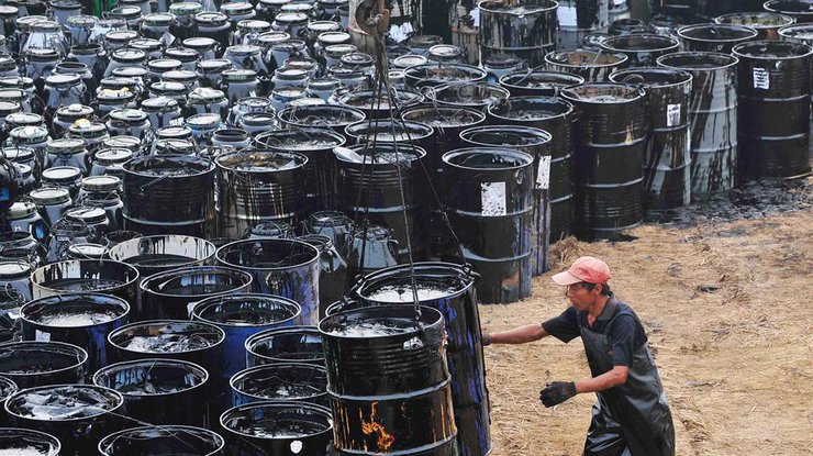 Нефть начала дорожать. Фото ipkins.ru