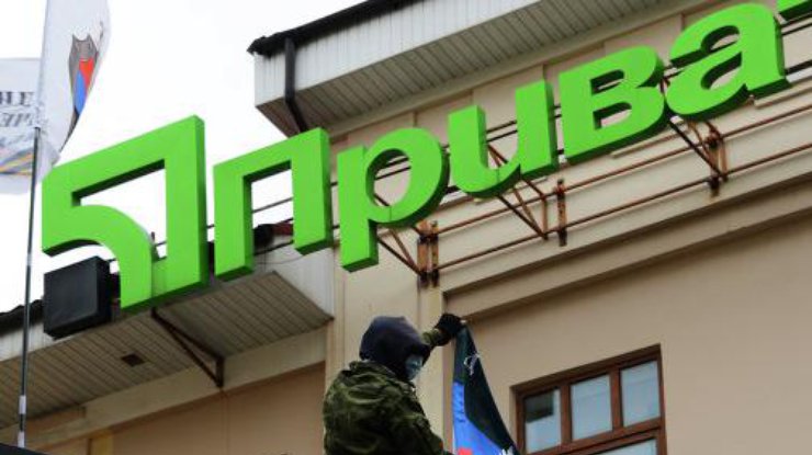 Коломойскому долги отдают только трусы, - заявил Захарченко