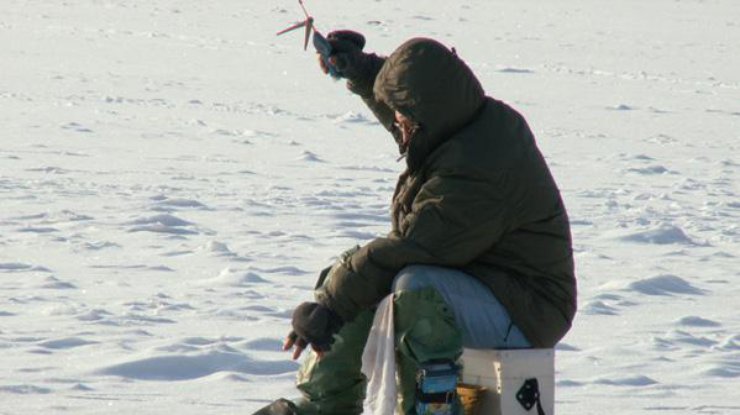 В Украине зимняя рыбалка теперь вне закона. Фото из архива