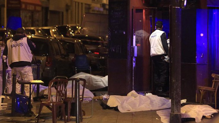 Последствия серии кровавых терактов во Франции