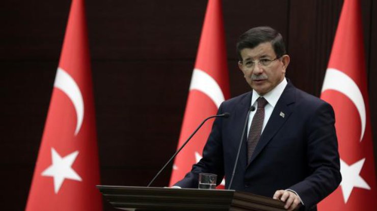 Прьемьер Турции намерен провести срочные консультации с НАТО и ООН