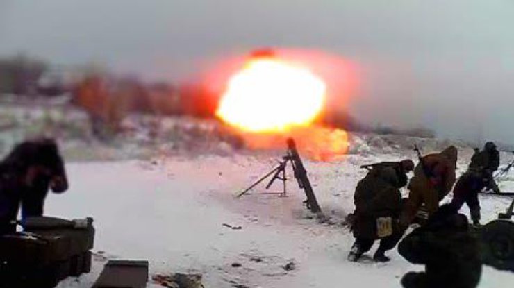 Под Донецком украинских военных накрыли огнем минометов. Фото из архива