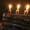 Блокада Крыма: активисты ограничили ввоз свечей 