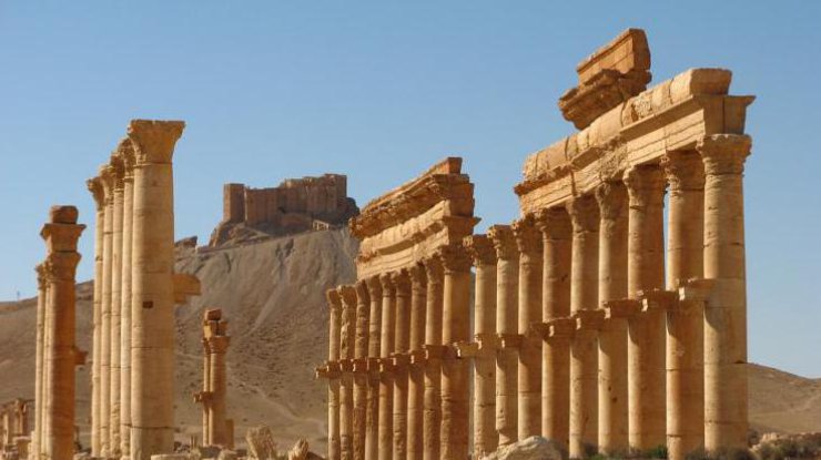 Архитектурные памятники в городе Пальмира. Фото из архива