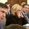 Из-за матов Авакова против Саакашвили Кужель закрыла уши (видео)