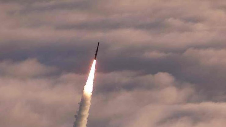 Саудовская Аравия сбила выпущенную Йеменом баллистическую ракету (фото из архива)