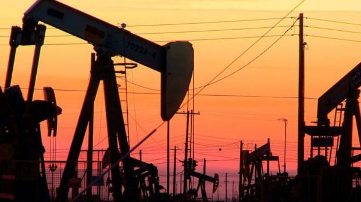 Цена на нефть катастрофически рухнула ниже $40 за баррель