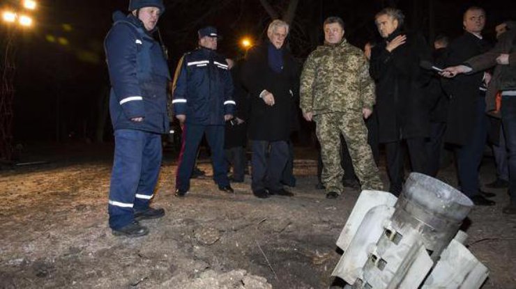 Петр Порошенко в ночь на 11 февраля посетил Краматорск