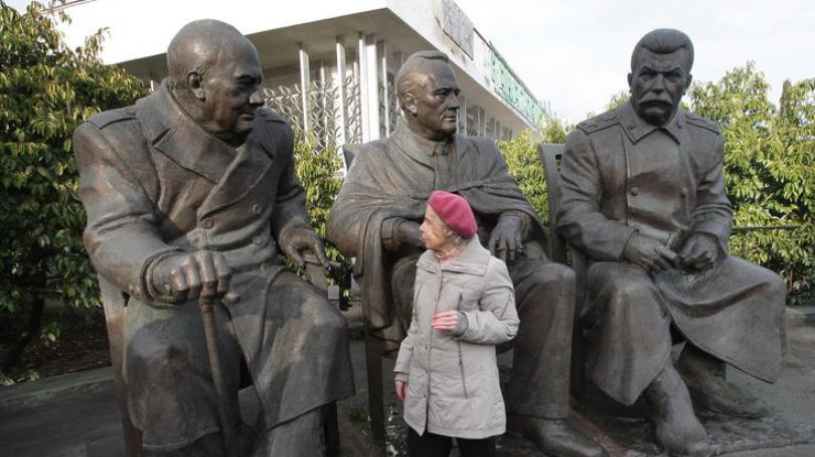 Крымские татары установку памятника назвали кощунством
