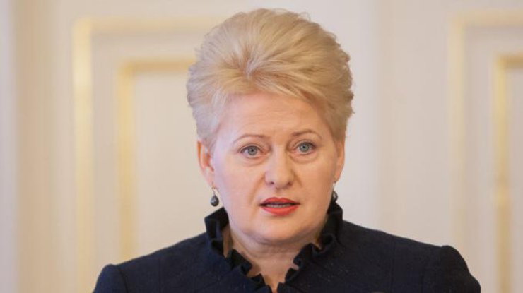 Президент Литвы уверена, что Запад должен помочь Украине