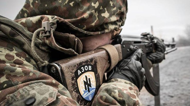Бойцы "Азова" открыли ответный огонь