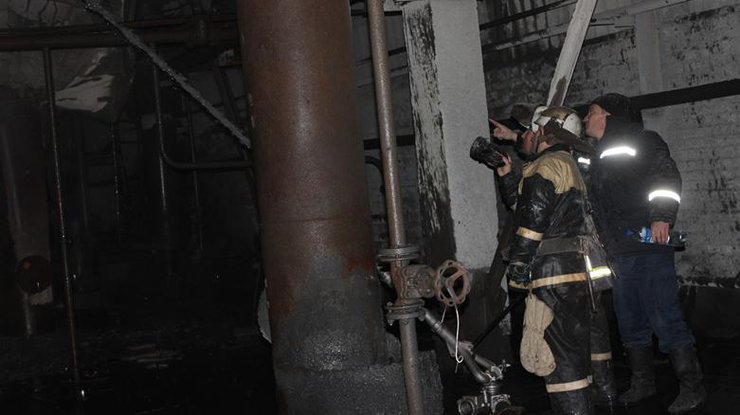 Спасатели ликвидировали пожар на ТЭС. Фото ГосЧС