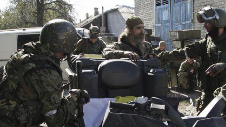 В штабе АТО подсчитали количество террористов на Донбассе