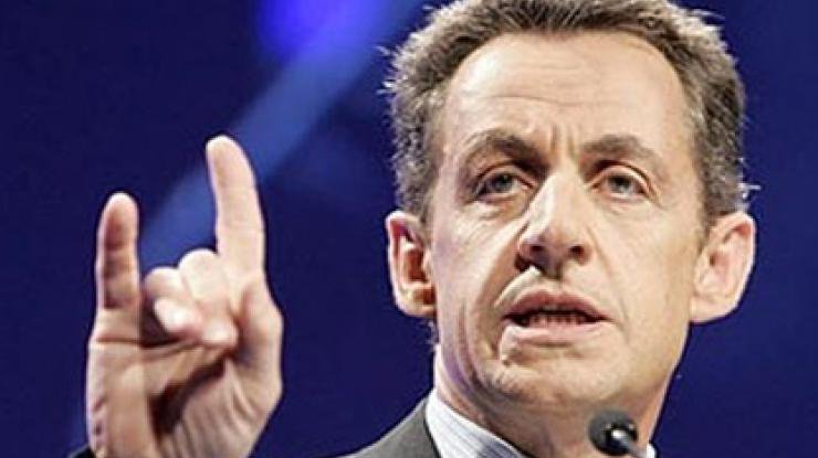 Партия Саркози лидирует на выборах