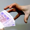 Чиновники горсовета Харькова попались на взятке в 20 тыс. гривен