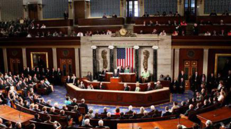 Сенат требует ускорить процесс поставок летального оружия