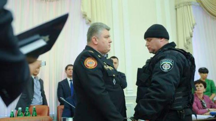 Арест в Кабмине. Фото А.Яценюк