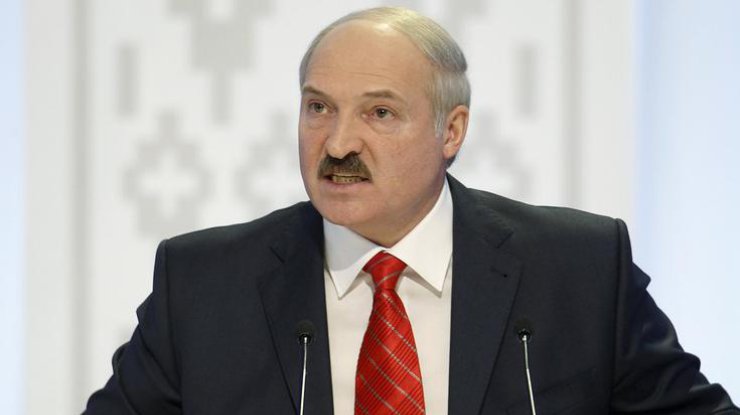 Лукашенко просит представителей США помочь Украине