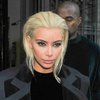 Ким Кардашьян перекрасилась в блондинку (фото)