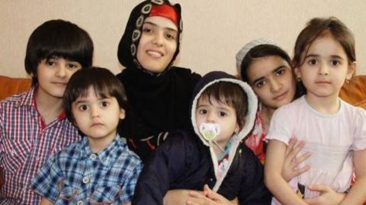 Джаборова и дети находятся в реанимации клиники в Стамбуле
