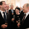 Чиновникам из России запретят хранить деньги за границей