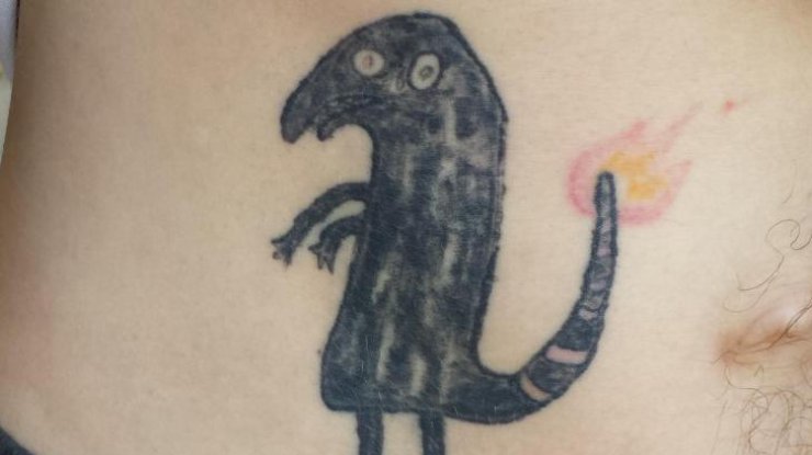 Неудачная татуировка стала популярной в интернете