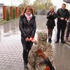 У Хмельницькому міліціонер на ротації освідчився коханій (відео)
