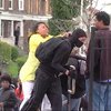 В Балтиморе мать прогнала сына с протестов подзатыльниками (видео)
