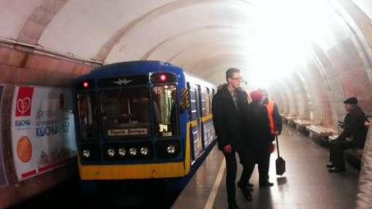 Кроме станции "Лыбедская" закрыли станции "Демеевская" и "Голосеевская"