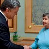 Президент встретился с матерью Надежды Савченко (фото)