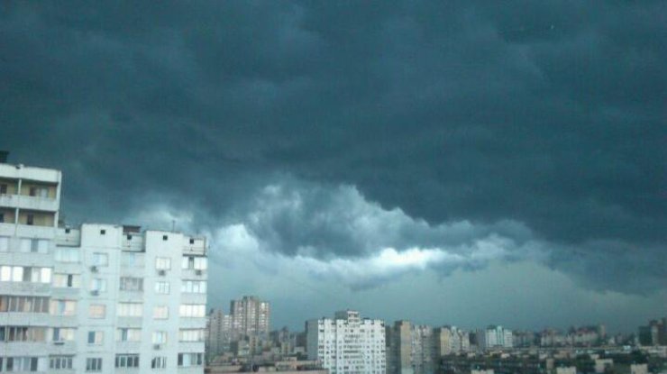 В Киеве ожидается шторм. Фото obozrevatel.com