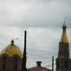 Луганчане видят знамение в сломанном после урагана кресте (фото)