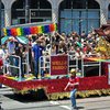 В Сан-Франциско расстреляли гей-парад (видео)