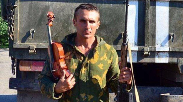 Костаков был снайпером и разведчиком