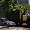 Военный грузовик смял легковушку в центре Одессы