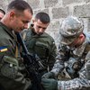 США осенью начнут подготовку военных Украины