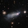 Телескоп Hubble нашел галактику с мертвыми звездами (фото)