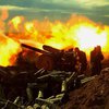 Горловку накрывают из артиллерии и танков: город в огне (видео)